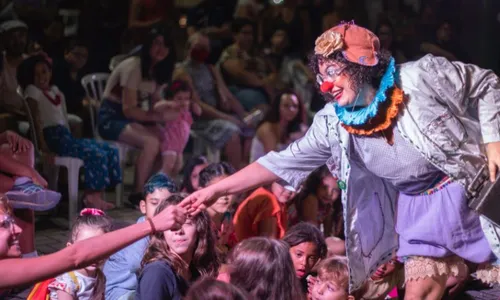 
          Imagem ilustrativa da imagem “A boba: uma jornada” faz últimas apresentações da temporada no Recife
          