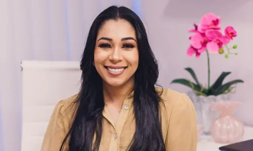 
          Imagem ilustrativa da imagem Adolescentes olham celulares mais de 100 vezes por dia
          