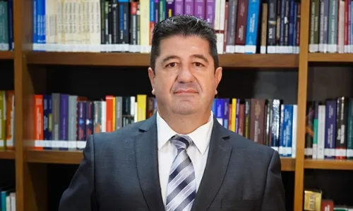 
          Imagem ilustrativa da imagem Advogado faz “contrato de ficante” com cláusula que proíbe traição
          