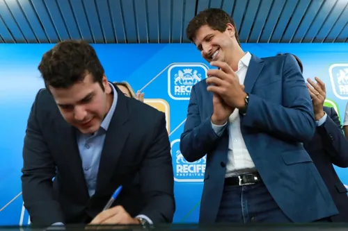 
          Imagem ilustrativa da imagem Antonio Coelho assume a Secretaria de Turismo e Lazer da Prefeitura do Recife
          