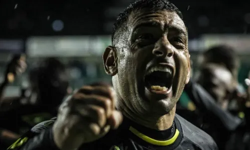 
          Imagem ilustrativa da imagem Após anunciar saída de Diego Souza, Sport informa contratação de Ricardo Drubscky
          