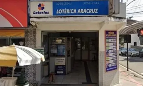 
          Imagem ilustrativa da imagem Aposta de Aracruz fatura sozinha R$ 50 milhões da Mega-Sena
          