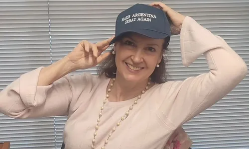 
          Imagem ilustrativa da imagem Argentina vai cortar relações com Brasil e China, diz cotada a ministério
          