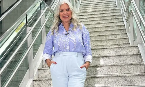 
          Imagem ilustrativa da imagem Astrid Fontenelle diz que adoção decretou o fim de casamento
          