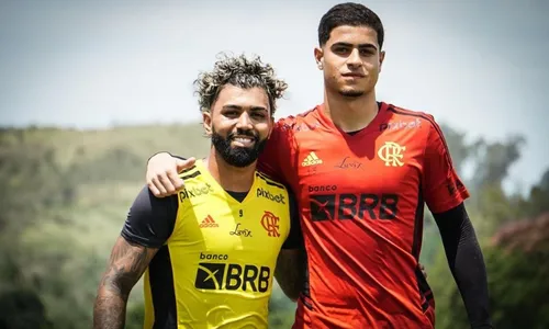 
          Imagem ilustrativa da imagem Atleta do Flamengo é diagnosticado com câncer e pausa carreira até se recuperar
          