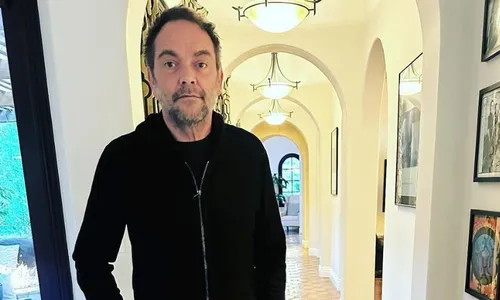 
          Imagem ilustrativa da imagem Ator de 'Supernatural' diz que foi ressuscitado quatro vezes após seis infartes
          