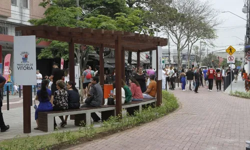 
          Imagem ilustrativa da imagem Beleza, segurança e arte na nova Rua da Lama
          