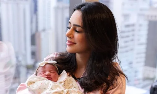 
          Imagem ilustrativa da imagem Biancardi diz que preparativos para chegada de Mavie foram 'nos 45 do segundo tempo
          