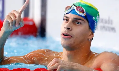 
          Imagem ilustrativa da imagem Brasil conquista ouro no revezamento 4x200m e mais três medalhas na natação no Pan
          