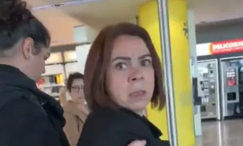 
          Imagem ilustrativa da imagem Brasileira é xingada em ataque xenófobo em aeroporto de Portugal
          