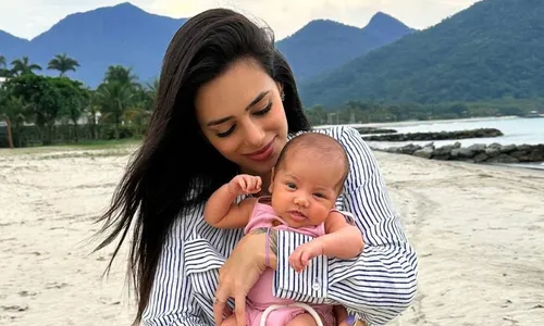 
          Imagem ilustrativa da imagem Bruna Biancardi se pronuncia sobre assalto a sua casa
          