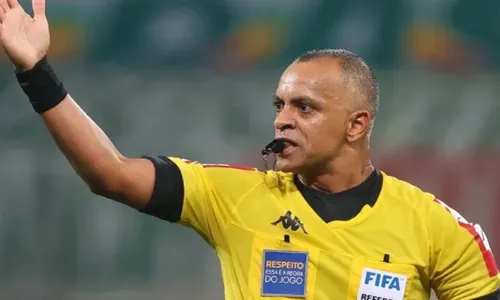 
          Imagem ilustrativa da imagem CBF afasta árbitros após pênalti não marcado em Corinthians x Grêmio
          