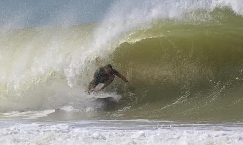 
          Imagem ilustrativa da imagem Caçadores de Destinos: lagoa gigante e praias com altas ondas em Linhares
          