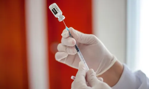 
          Imagem ilustrativa da imagem Cariacica e Serra oferecem vacinação sem agendamento neste fim de semana
          