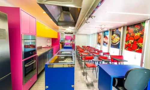 
          Imagem ilustrativa da imagem “Carretão da educação” oferece cursos de graça
          