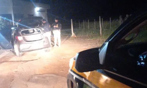 
          Imagem ilustrativa da imagem Carro roubado em Guarapari é recuperado no Sul do ES
          