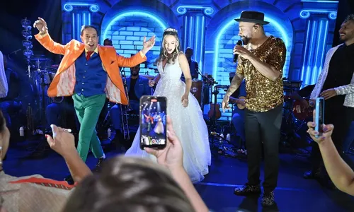 
          Imagem ilustrativa da imagem Casamentos dos sonhos com festas mais chiques
          