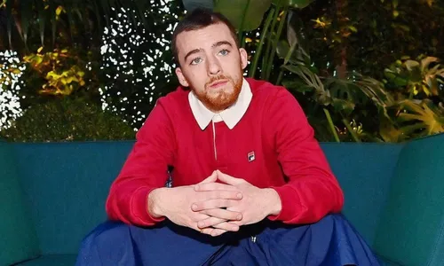 
          Imagem ilustrativa da imagem Causa da morte de Angus Cloud, ator de ‘Euphoria’, é divulgada; veja
          