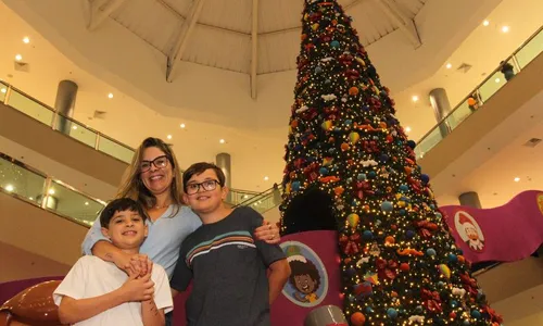 
          Imagem ilustrativa da imagem Chegada do Papai Noel em shoppings da Grande Vitória
          