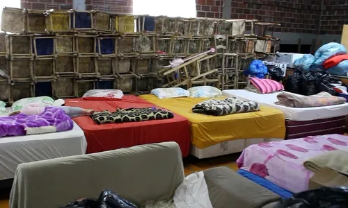 
          Imagem ilustrativa da imagem Cidades de Santa Catarina se preparam para novas enchentes
          