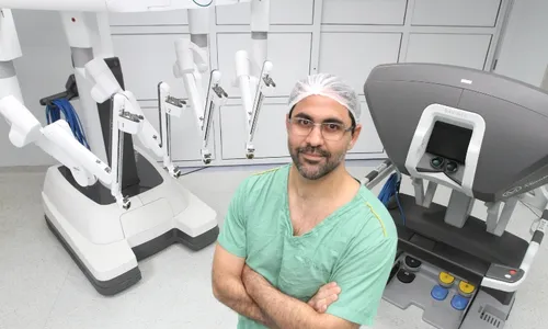 
          Imagem ilustrativa da imagem Cirurgia robótica reduz risco de sequelas na vida sexual
          