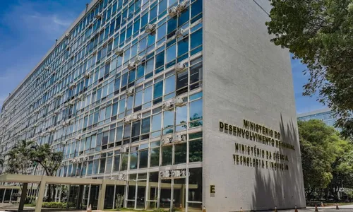 
          Imagem ilustrativa da imagem Concurso nacional unificado: número de vagas sobe para 6.640
          