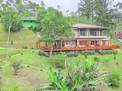 
          Imagem ilustrativa da imagem Condomínio oferece ampla área de lazer sem custo adicional
          