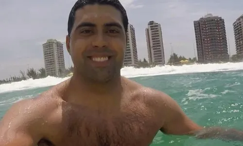 
          Imagem ilustrativa da imagem Convidado engasga com pedaço de carne e morre durante festa de casamento
          