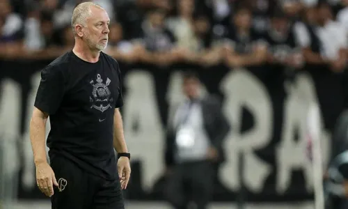 
          Imagem ilustrativa da imagem Corinthians empata com Flamengo no retorno de Mano Menezes a Itaquera
          