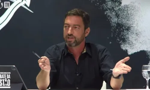 
          Imagem ilustrativa da imagem 'Corinthians não perde em nada para Fla e Palmeiras', diz Duilio sobre gestão
          