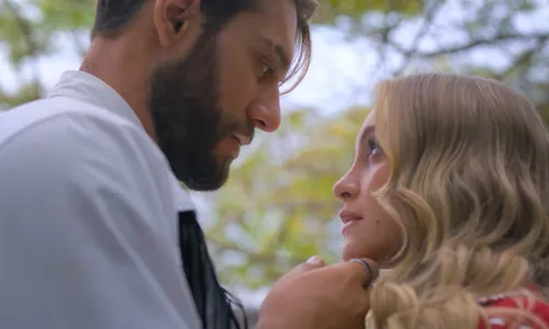 
          Imagem ilustrativa da imagem Denzel Washington enfrenta mafiosos nas telonas
          