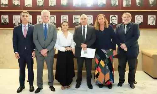 
          Imagem ilustrativa da imagem Desafio do STF nos 35 anos da Constituição é manter atuação
          