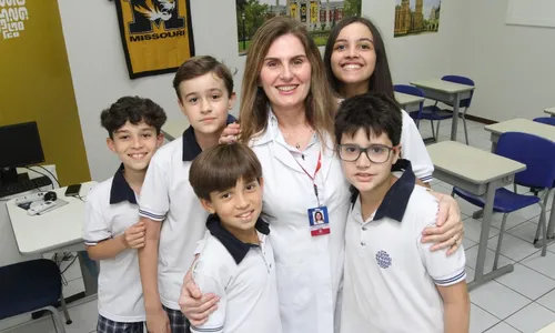 
          Imagem ilustrativa da imagem Dia dos Professores: Ex-garimpeiro faz supletivo e vira professor na Serra, no ES
          