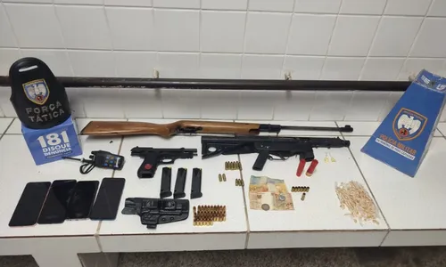 
          Imagem ilustrativa da imagem Diarista é suspeita de furtar arma de fogo na casa de empresário do ES
          