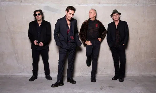 
          Imagem ilustrativa da imagem Dinho Ouro Preto sobre show no ES: “Vai ser intenso e festivo”
          