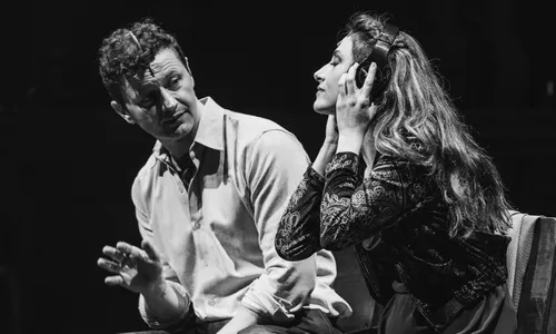 
          Imagem ilustrativa da imagem Dupla de Lucas Lima em peça é atacada na web após término de músico com Sandy
          