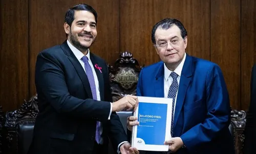 
          Imagem ilustrativa da imagem Eduardo Leite admite não disputar a presidência do PSDB
          