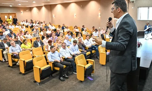 
          Imagem ilustrativa da imagem Empresários de Vila Velha querem zona franca com nova ferrovia
          