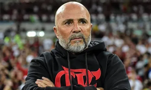 
          Imagem ilustrativa da imagem Encontro de 10 minutos selou saída de Jorge Sampaoli
          