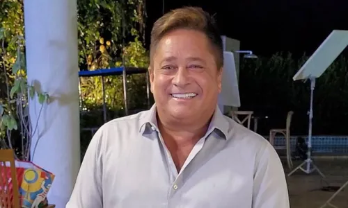 
          Imagem ilustrativa da imagem Engenheira afirma ter filho de 10 anos com o cantor Leonardo
          