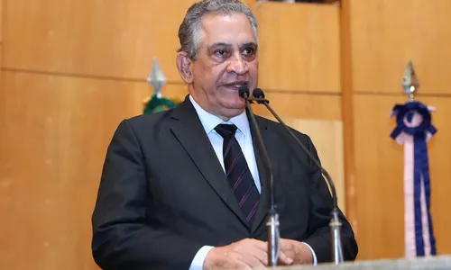 
          Imagem ilustrativa da imagem Enivaldo não disputa reeleição
          