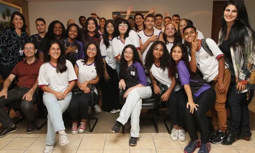 
          Imagem ilustrativa da imagem Estudantes se dão bem em concurso de redação
          