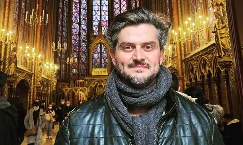 
          Imagem ilustrativa da imagem Ex-BBB passa por transplante: 'Oportunidade de vida nova'
          