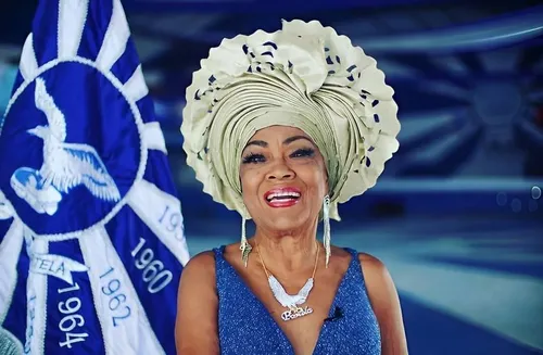 
          Imagem ilustrativa da imagem Ex-porta-bandeira fala de abordagem racista em aeroporto de Brasília
          