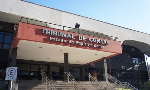 
          Imagem ilustrativa da imagem Ex-prefeito tem de devolver R$ 1,5 milhão
          