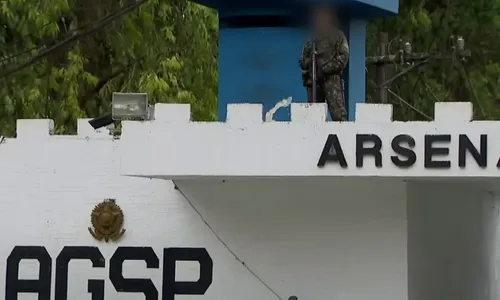 
          Imagem ilustrativa da imagem Exército descarta contagem errada e vê hipótese de furto ou extravio de armas
          