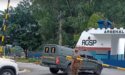 
          Imagem ilustrativa da imagem Exército identifica três militares suspeitos de furtar armas e investiga cooptação
          