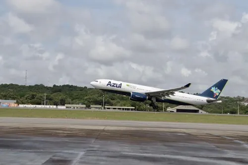 
          Imagem ilustrativa da imagem Expectativa de crescimento de mais de 16% na malha aérea em novembro
          