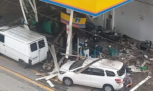 
          Imagem ilustrativa da imagem Explosão atinge posto de combustível na zona norte de São Paulo
          
