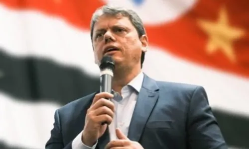 
          Imagem ilustrativa da imagem Favas contadas
          